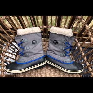 Sorel carnival boots